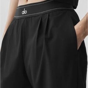 Alo Black suit up trouser pants (Large)